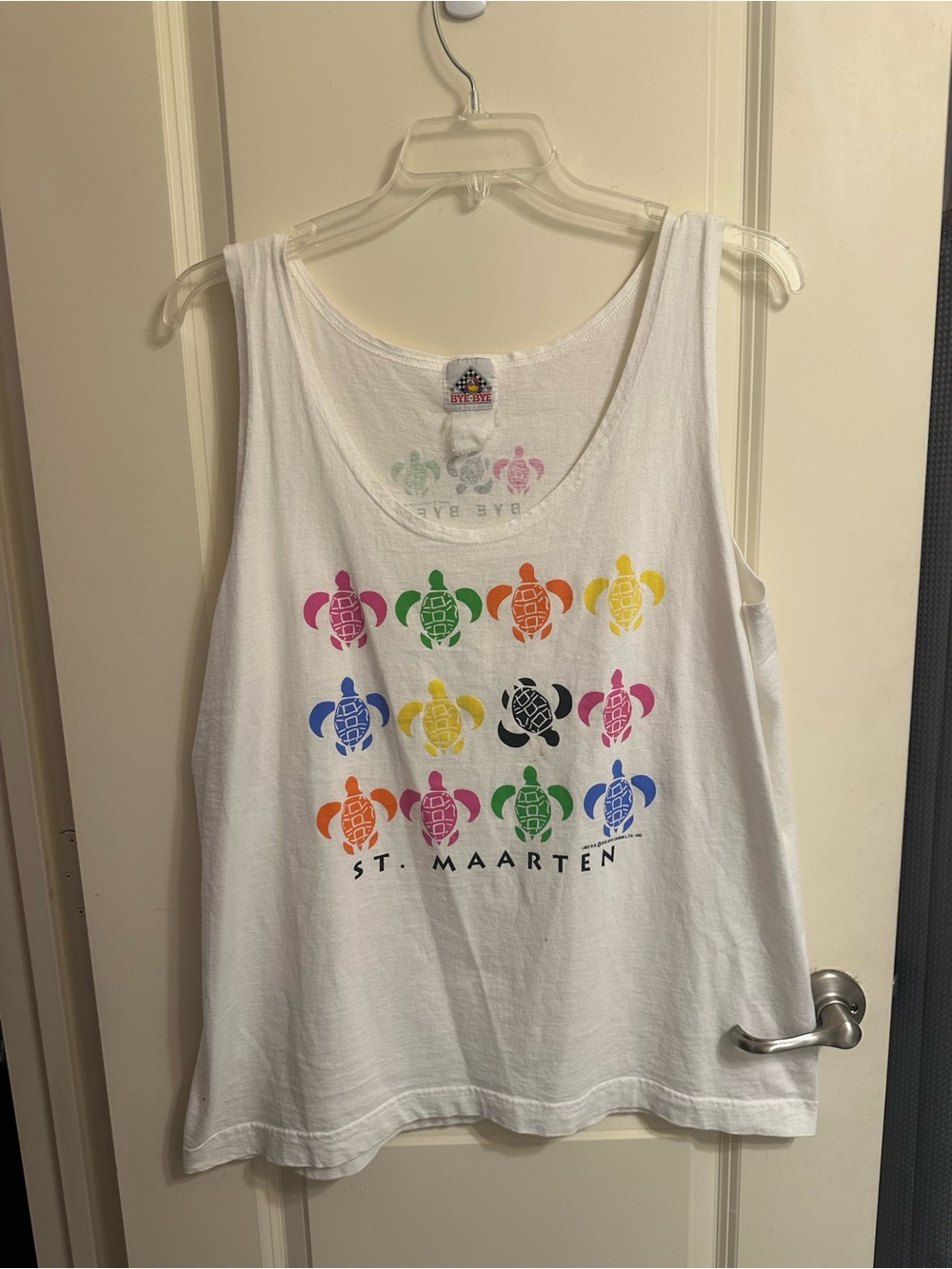 St. Maarten White Tank Top with Multicolor Turtle Graphic